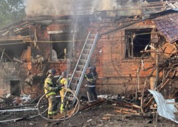 【俄烏戰爭】俄軍中校汽車爆炸喪生 俄攻擊烏多個城市 美中情局局長訪莫斯科受矚目 俄威脅攻擊英軍基地